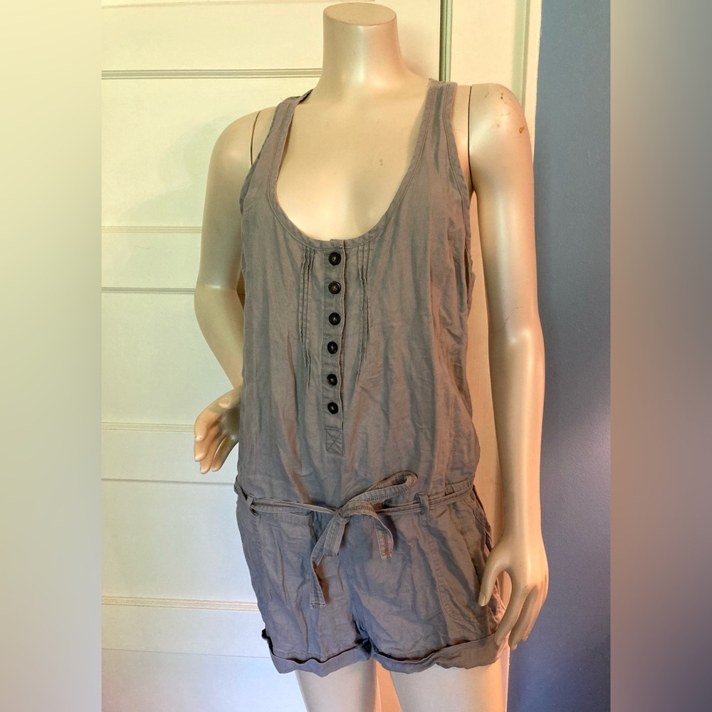 Grey Aeropostale Romper, Size Large